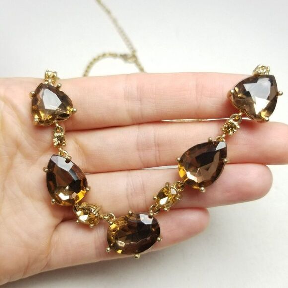 Vintage Brown Rhinestone Collar Necklace, Gold Tone Setting, Adjustable Length - Picture 7 of 7